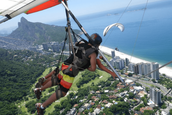 paragliding 600x400 1 Sports